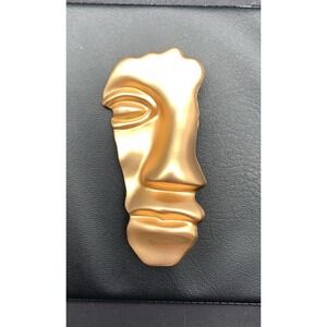 Gold Tone Abstract Half Face / Mask Drama Brooch
